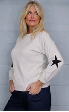 Load image into Gallery viewer, Goose Island Slouchy Star Patch Jumper - Cream