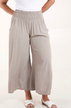 Load image into Gallery viewer, Made in Italy Pinstriped Wide Leg Trousers - Beige