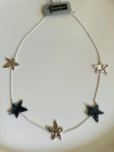 Load image into Gallery viewer, Eliza Gracious Resin and Metal Star Necklace