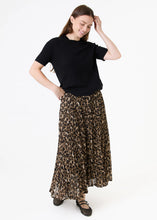 Load image into Gallery viewer, Dreams Leopard Print Chiffon Pleated Skirt