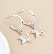 Load image into Gallery viewer, POM Silver Plated C-Hoop &amp; Wave Star Earrings