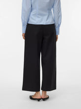 Load image into Gallery viewer, AWARE Mid Waist Cropped Trousers - Black