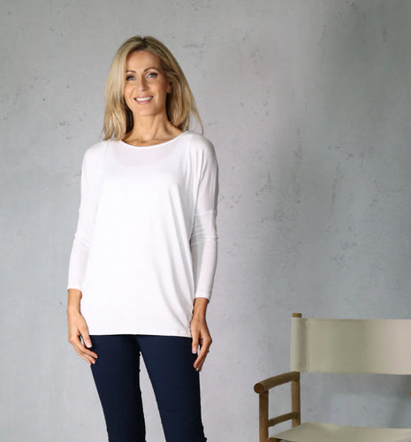 D.E.C.K by Decollage 3/4 Sleeve Top - White