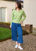 Load image into Gallery viewer, DREAMS Cashmere Like V-Neck Jumper - Soft Lime