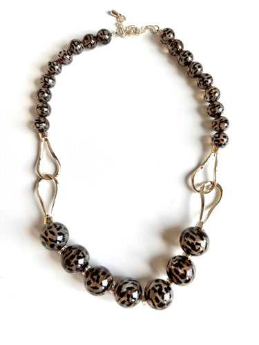 Eliza Gracious Tiger Eye Bead and Link Necklace