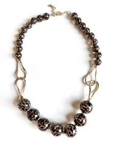 Eliza Gracious Tiger Eye Bead and Link Necklace