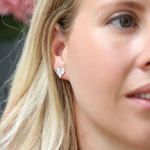 Load image into Gallery viewer, POM Hammered Heart Stud Earring