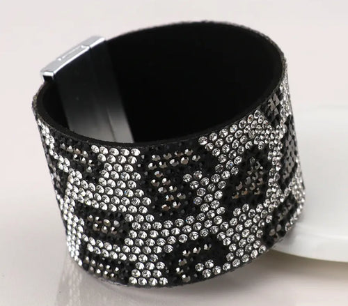 POM Silver Mix Animal Print Cuff