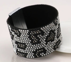 POM Silver Mix Animal Print Cuff