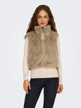 Load image into Gallery viewer, ONLY Dana Faux Gillet - Silver Mink