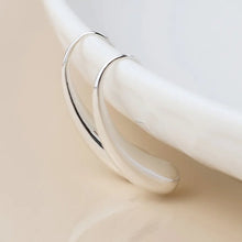 Load image into Gallery viewer, POM Silver Plated Simple Curve Earrings