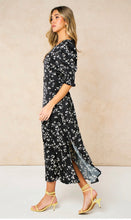 Load image into Gallery viewer, Sarta Love Hearts Midi Tea Dress - Black