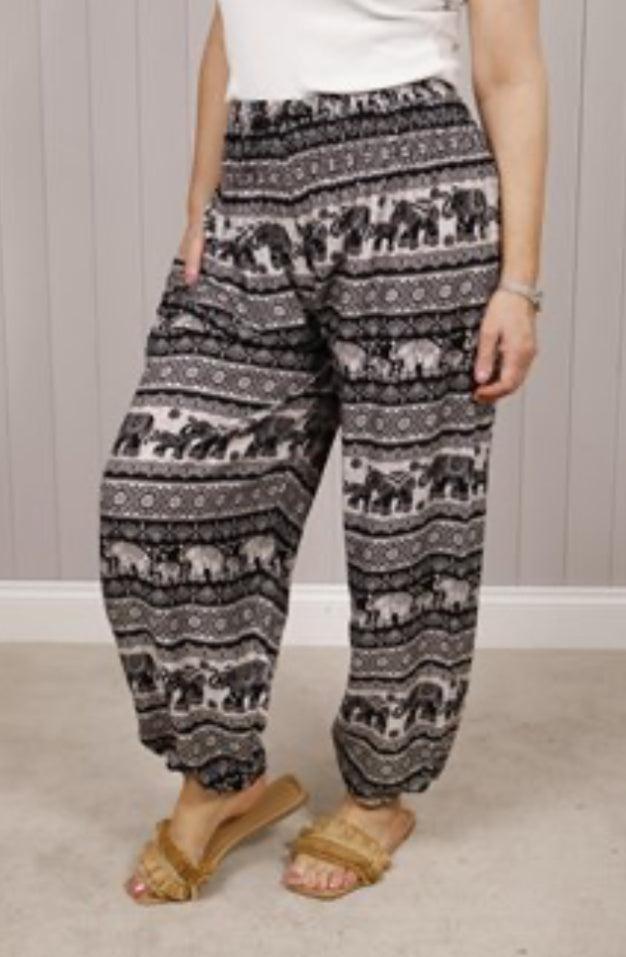 Goose Island Black & White Elephant Print Harem Pants
