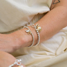 Load image into Gallery viewer, POM Silver Plated Bead, Heart &amp; Golden Horseshoe Charm Bracelet