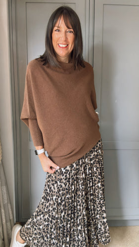 Made in Italy Asymmetric Knitted Jumper - Toffee