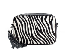 Load image into Gallery viewer, Made in Italy Leather Zebra Print Camera Bag