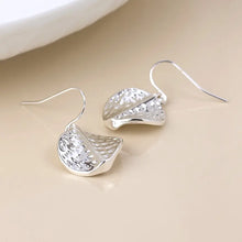 Load image into Gallery viewer, POM Ivy Silver Plated Hammered Twist Disc Drop Earrings