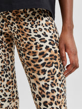 Load image into Gallery viewer, Leopard Print High Waist Leggings